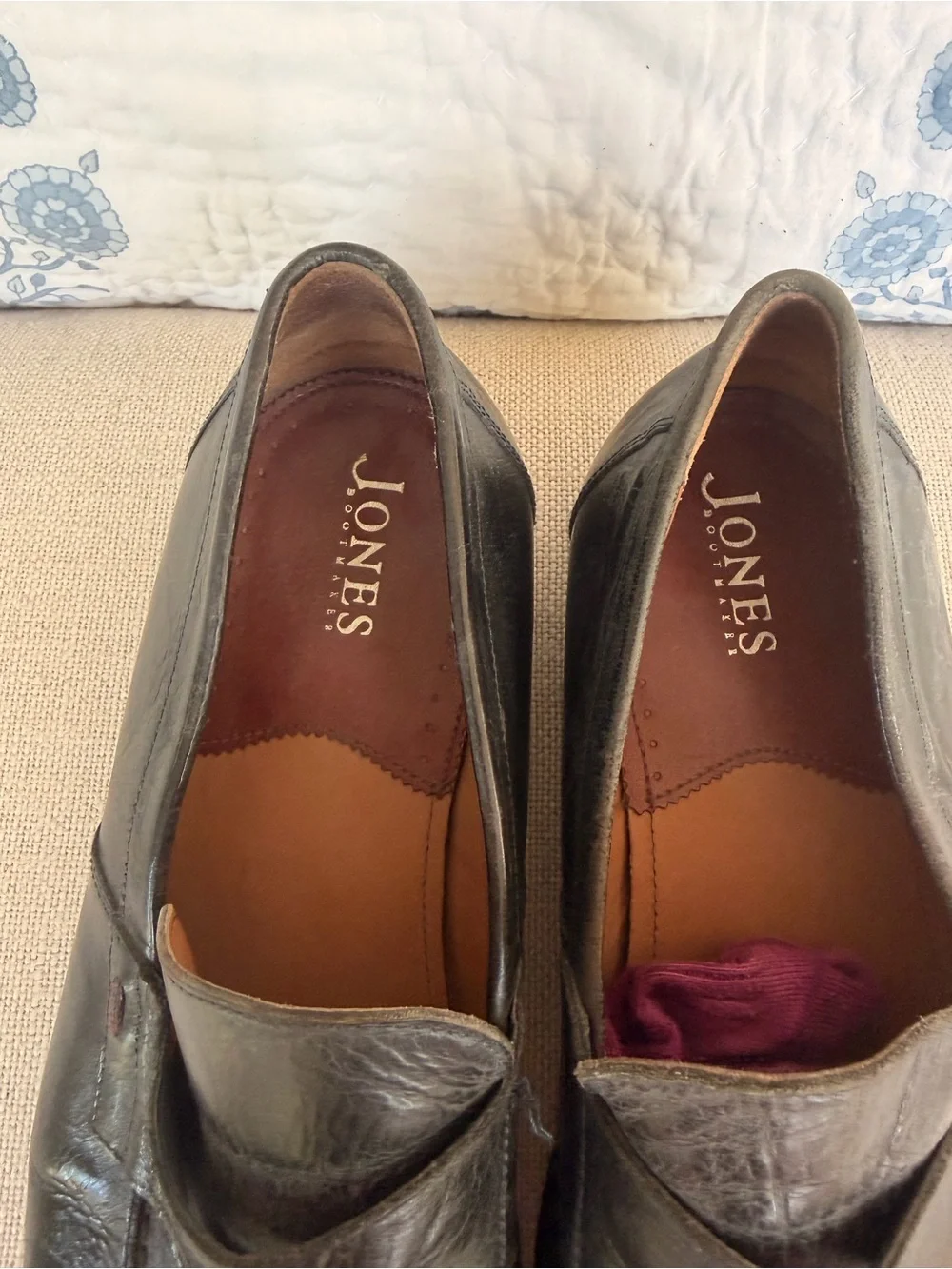 Men's Black Leather Slip-On Loafers